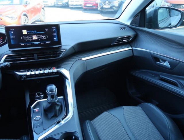 Peugeot 5008  1.5 BlueHDi 