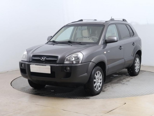 Hyundai Tucson  2.0 CRDi 