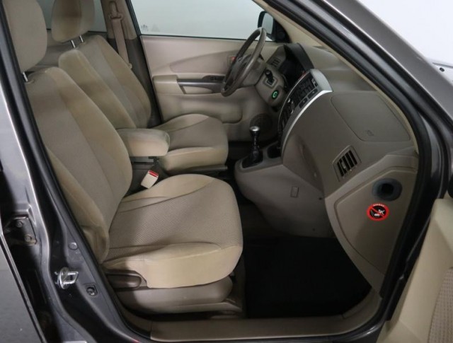 Hyundai Tucson  2.0 CRDi 