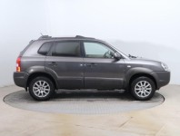 Hyundai Tucson  2.0 CRDi 