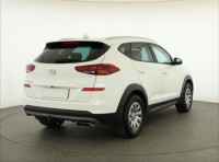 Hyundai Tucson  1.6 CRDi Trikolor