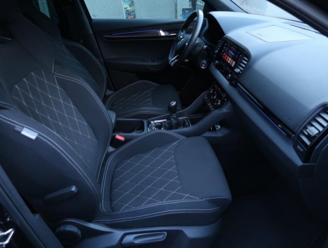 Škoda Karoq  1.5 TSI Sportline