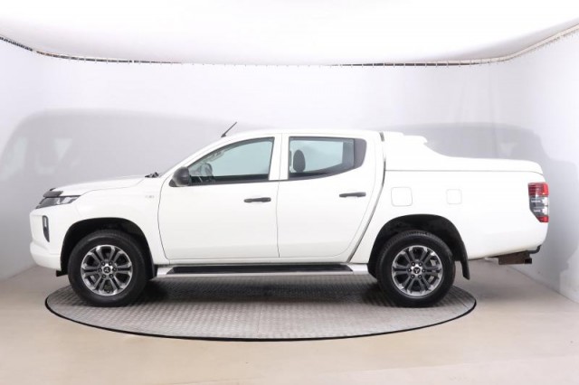 Mitsubishi L200  2.2 DI-D Invite Plus