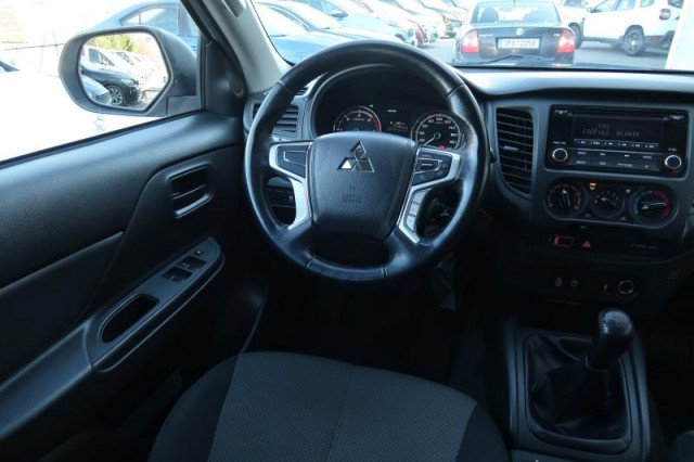 Mitsubishi L200  2.2 DI-D Invite Plus