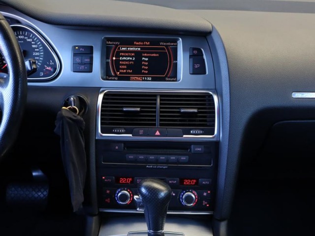 Audi Q7  3.0 TDI S-Line