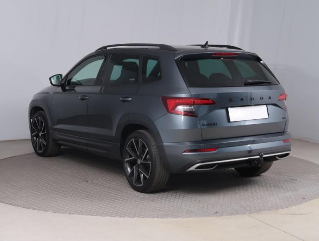 Škoda Karoq  2.0 TSI Sportline