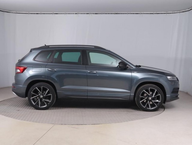 Škoda Karoq  2.0 TSI Sportline