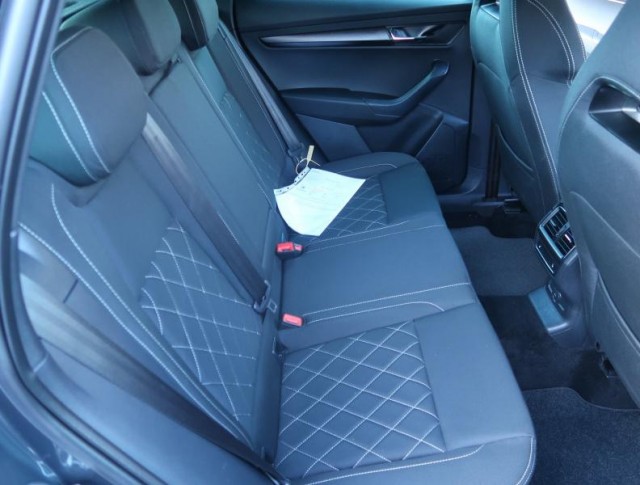 Škoda Karoq  2.0 TSI Sportline