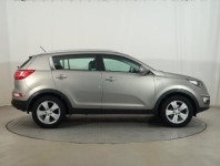 Kia Sportage  2.0 CRDi 