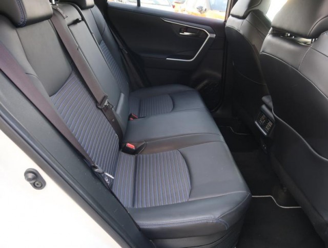 Toyota RAV 4  2.5 Hybrid Selection