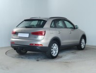 Audi Q3  2.0 TDI basis