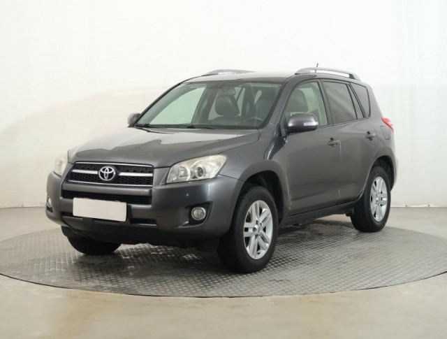 Toyota RAV 4  2.0 VVT-i 