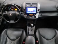 Toyota RAV 4  2.0 VVT-i 