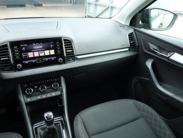 Škoda Karoq  1.6 TDI Ambition Plus