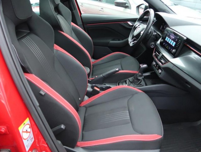 Škoda Kamiq  1.0 TSI Monte Carlo