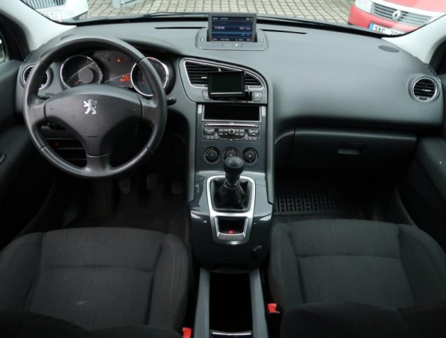 Peugeot 5008  1.6 HDi Access
