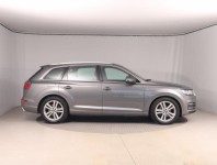 Audi Q7  3.0 TDI S-Line