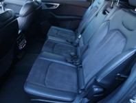 Audi Q7  3.0 TDI S-Line