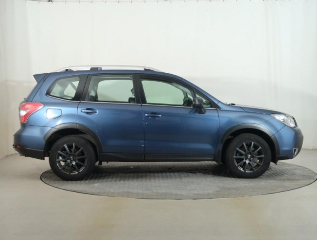 Subaru Forester  2.0 XT 