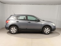 Nissan Qashqai  1.6 