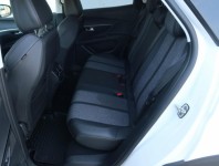 Peugeot 3008  1.2 PureTech 