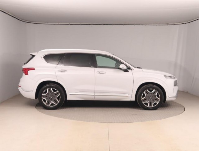 Hyundai Santa Fe  Hybrid 