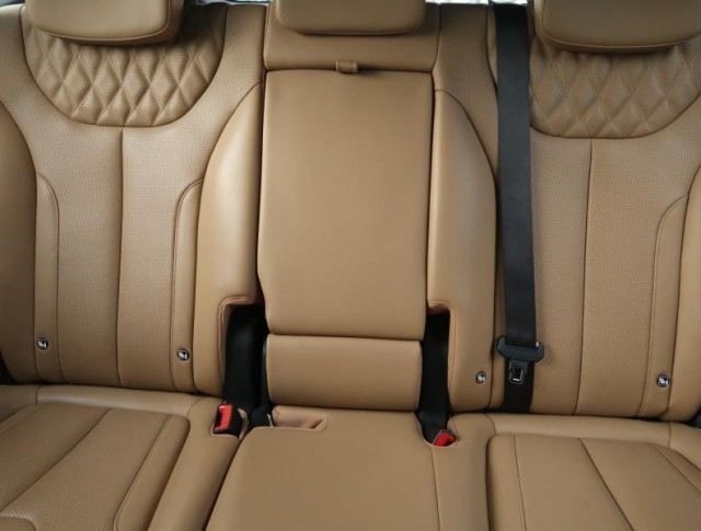 Hyundai Santa Fe  Hybrid 