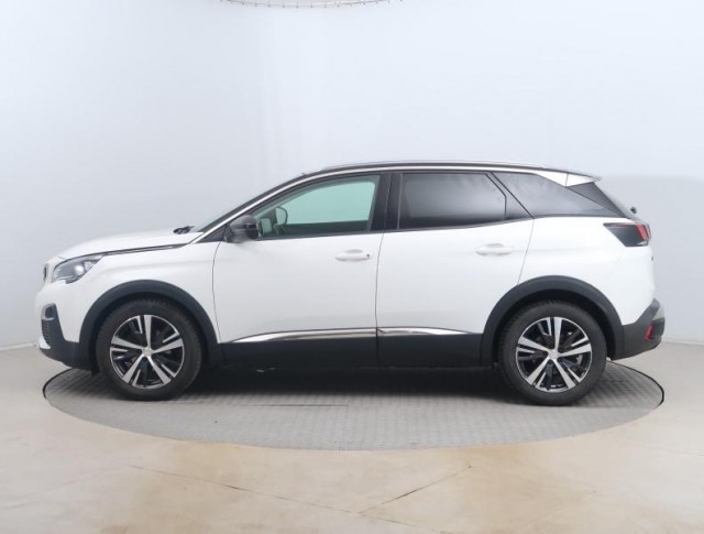 Peugeot 3008  1.2 PureTech 