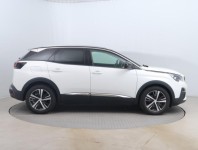 Peugeot 3008  1.2 PureTech 