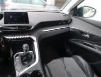 Peugeot 3008  1.2 PureTech 