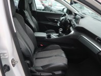Peugeot 3008  1.2 PureTech 