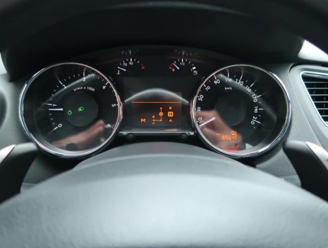 Peugeot 5008  1.6 HDi Active Pack