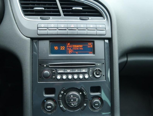 Peugeot 5008  1.6 HDi Active Pack