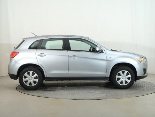 Mitsubishi ASX  1.6 MIVEC 