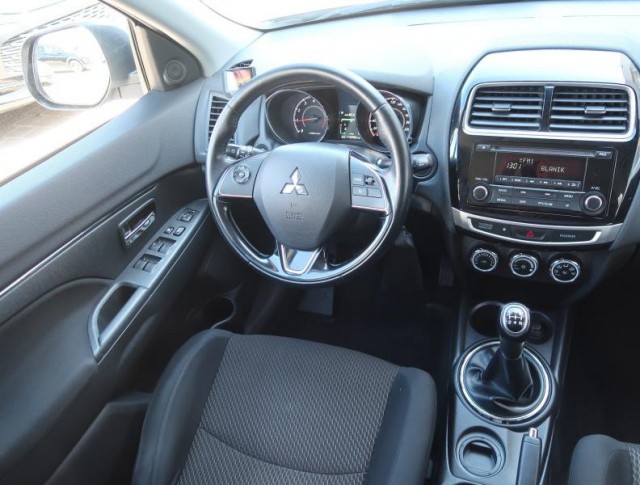 Mitsubishi ASX  1.6 MIVEC 