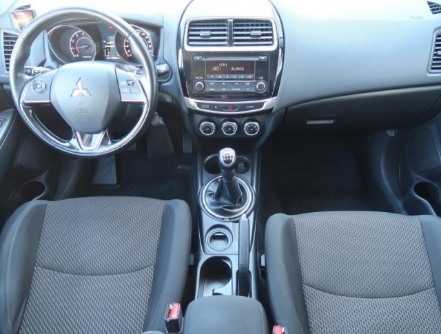 Mitsubishi ASX  1.6 MIVEC 