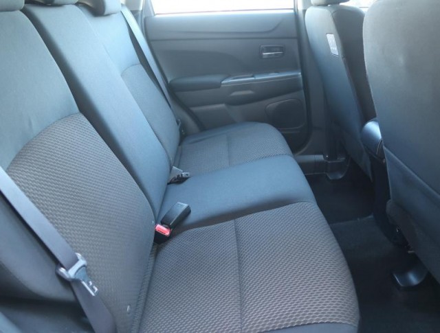 Mitsubishi ASX  1.6 MIVEC 