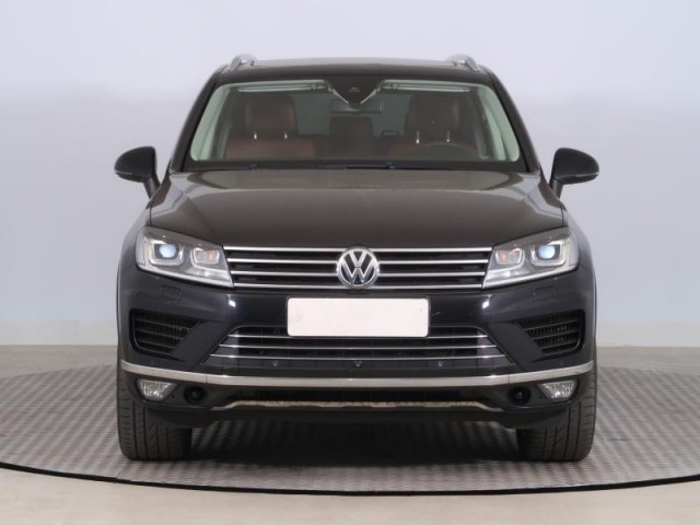 Volkswagen Touareg  3.0 TDI 