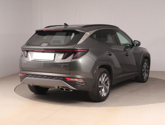 Hyundai Tucson  1.6 T-GDI 48V MHEV 