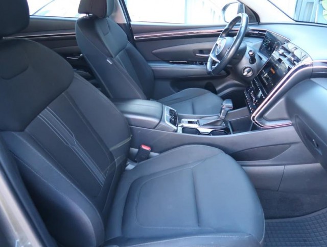 Hyundai Tucson  1.6 T-GDI 48V MHEV 