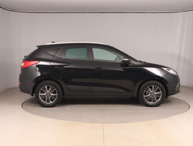 Hyundai ix35  2.0 CRDi 
