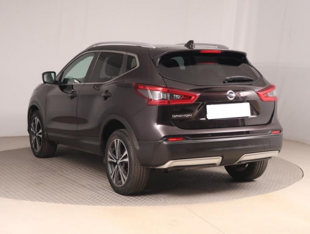 Nissan Qashqai  1.2 DIG-T N-Connecta