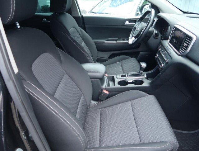 Kia Sportage  1.6 T-GDI Black Edition
