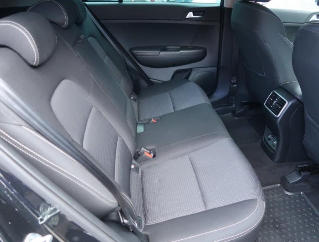 Kia Sportage  1.6 T-GDI Black Edition