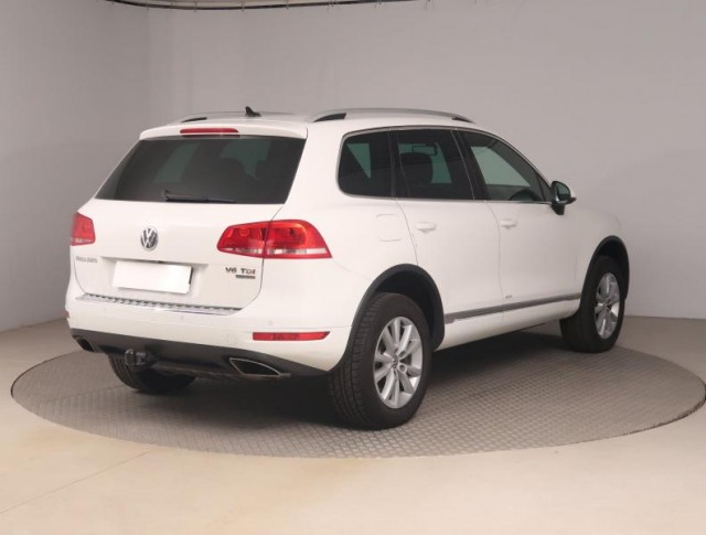 Volkswagen Touareg  3.0 TDI Carat