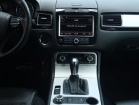 Volkswagen Touareg  3.0 TDI Carat
