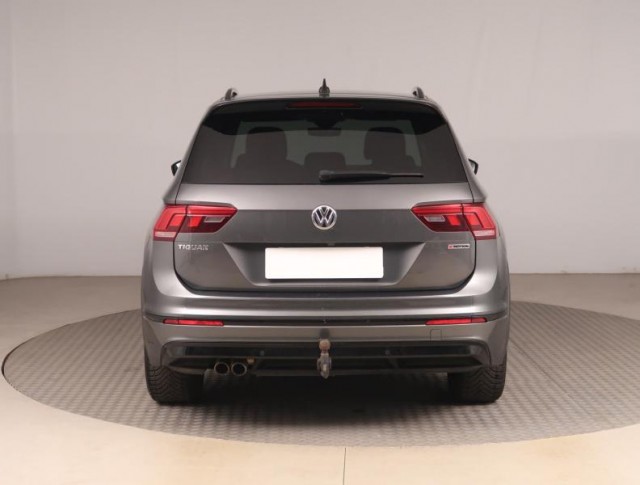 Volkswagen Tiguan  2.0 TDI R-Line