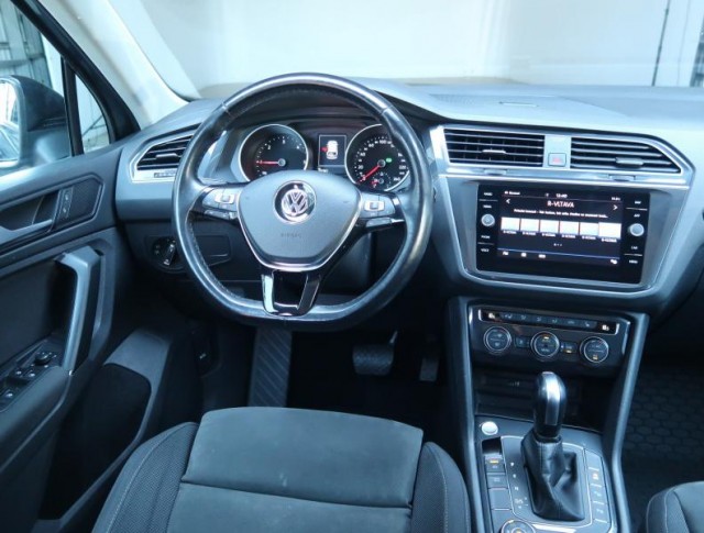 Volkswagen Tiguan  2.0 TDI R-Line