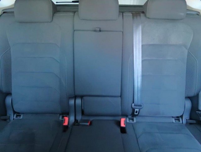 Volkswagen Tiguan  2.0 TDI R-Line