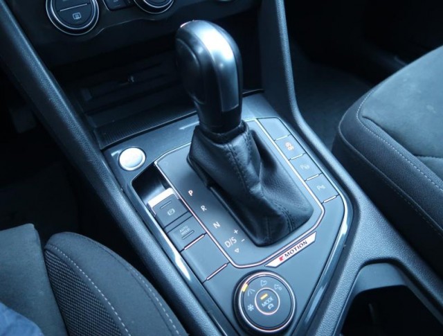 Volkswagen Tiguan  2.0 TDI R-Line